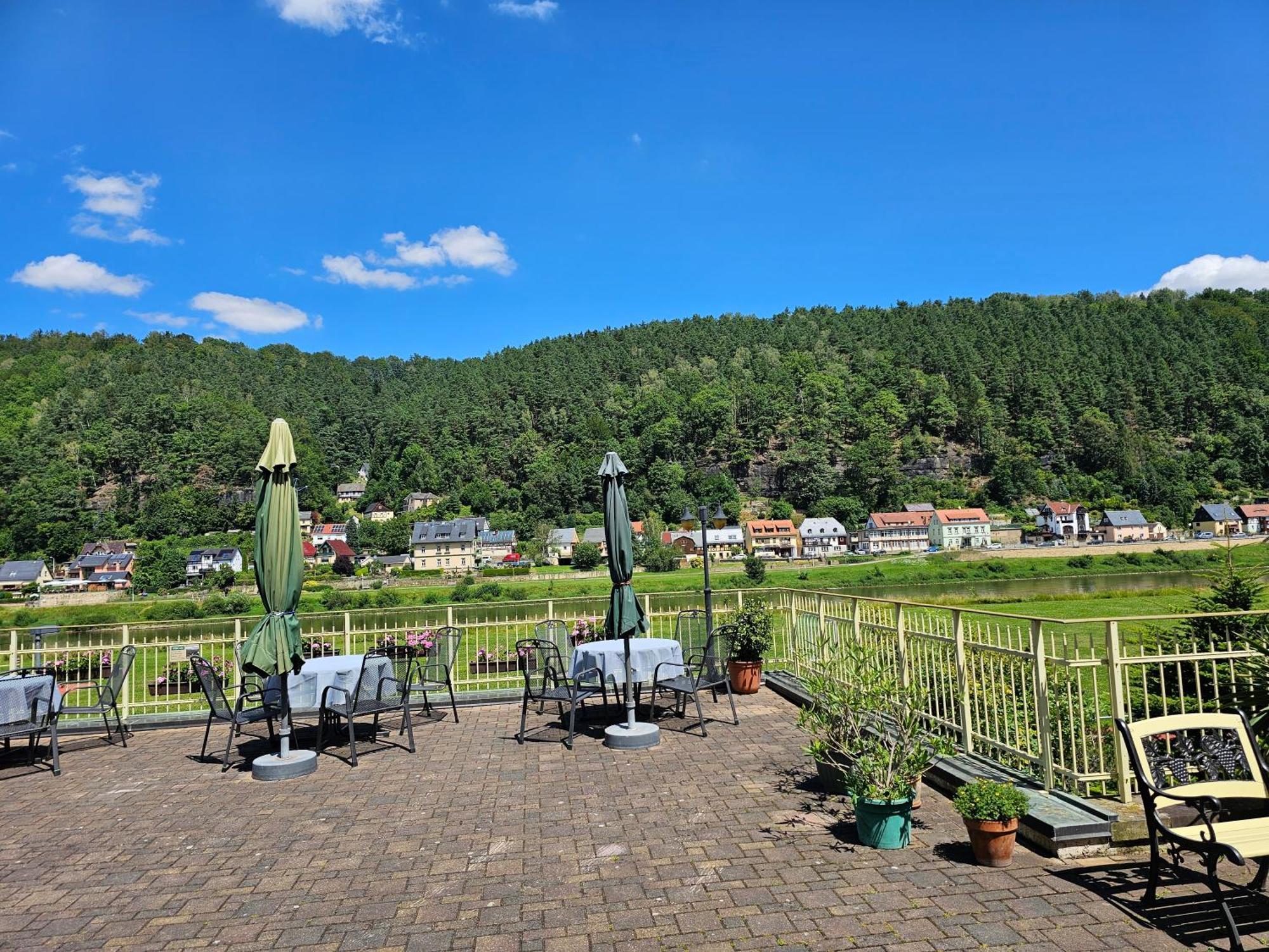 Ferienappartements Elbaussicht - Krippen Bad Schandau Luaran gambar